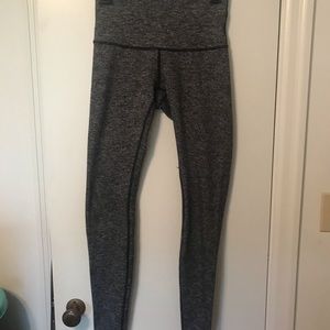 Heathered Gray Wunder Under